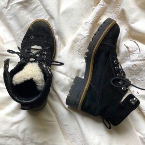 Black boots for kids 7 1/2